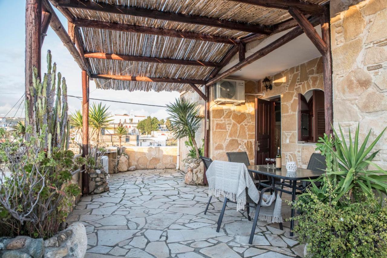Bella Vita Style Rooms & Apartments Pitsidia Exterior foto