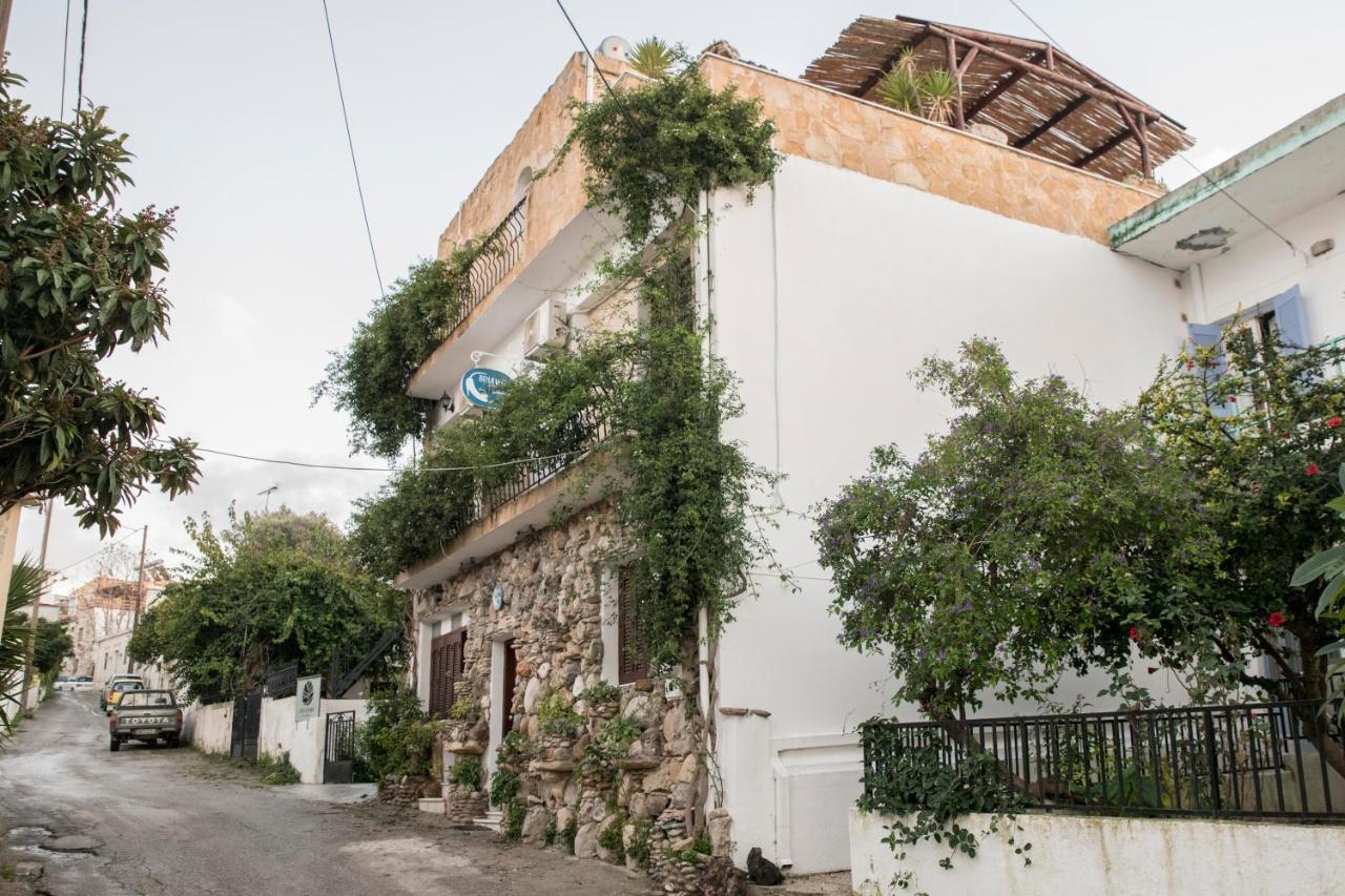 Bella Vita Style Rooms & Apartments Pitsidia Exterior foto